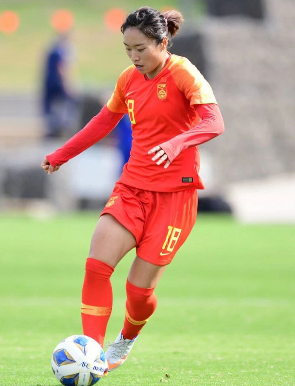 AG体育官方网站-纪实：中国女足用实力征服世界，展现冠军风采